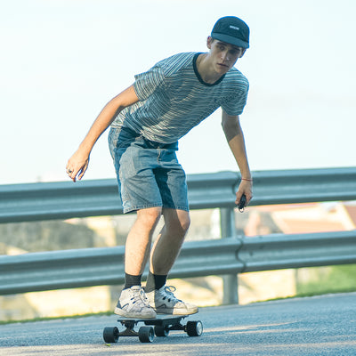 isinwheel® V6 Electric Skateboard with Remote Control