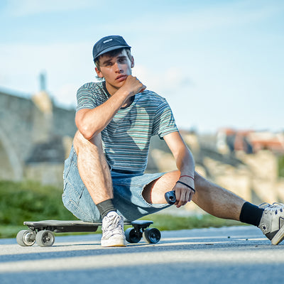 isinwheel® V6 Electric Skateboard with Remote Control