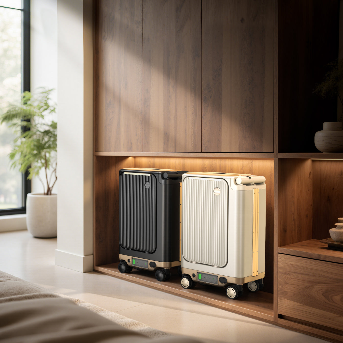 isinwheel® 22-Inch Cabin-Size Electric Suitcase Airline Approved