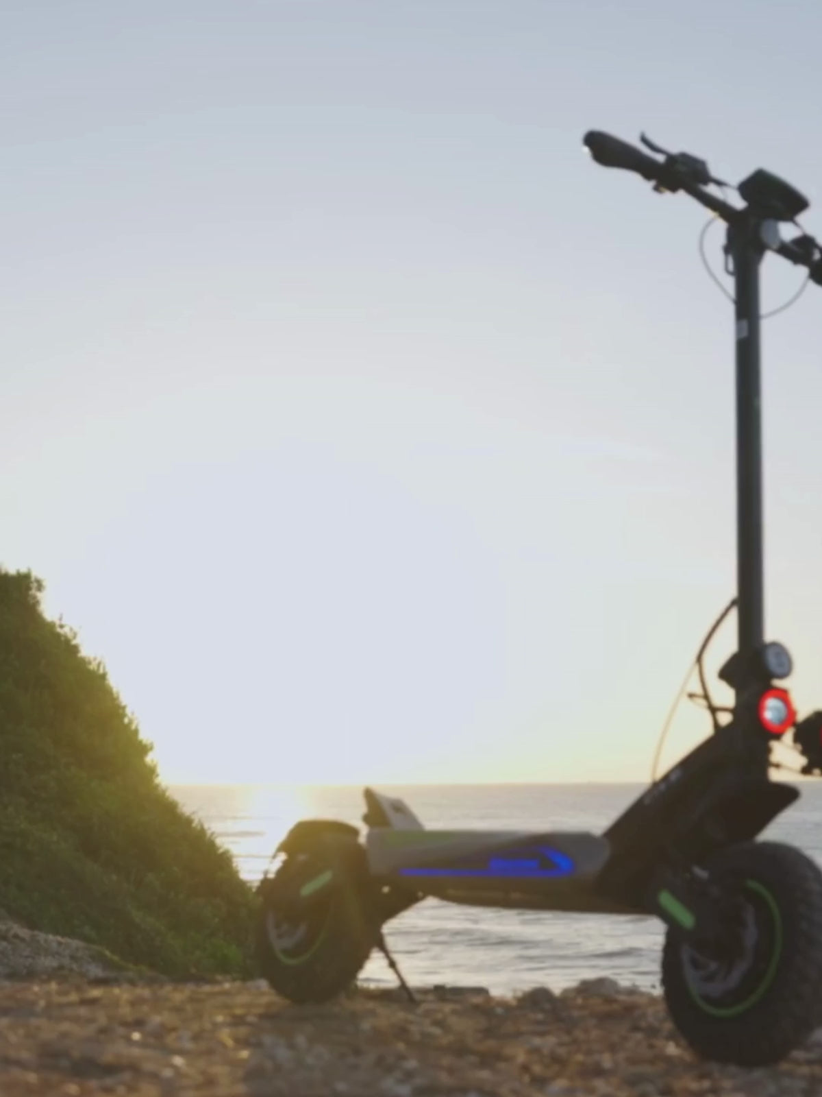 isinwheel® GT4 2400W Dual Motor Electric Scooter